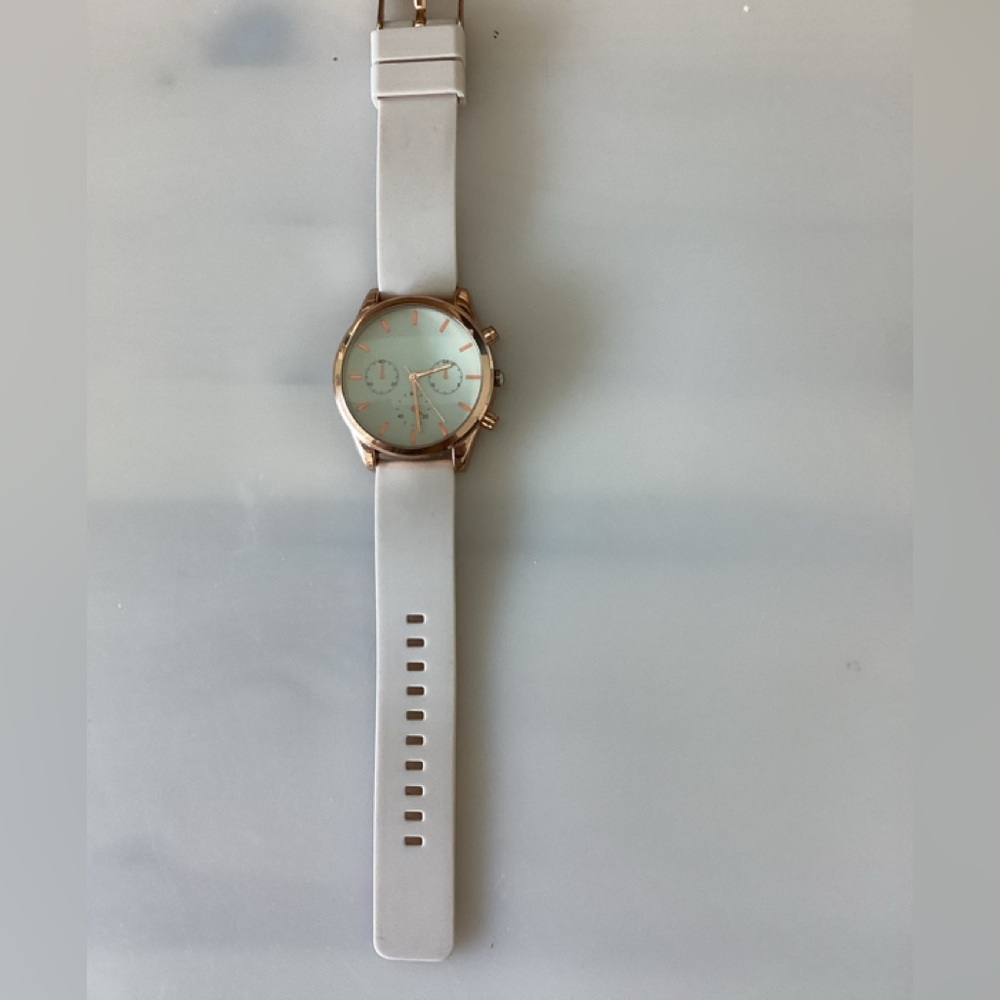 Watch  y2K Rose Gold lite pink Silicone Strap